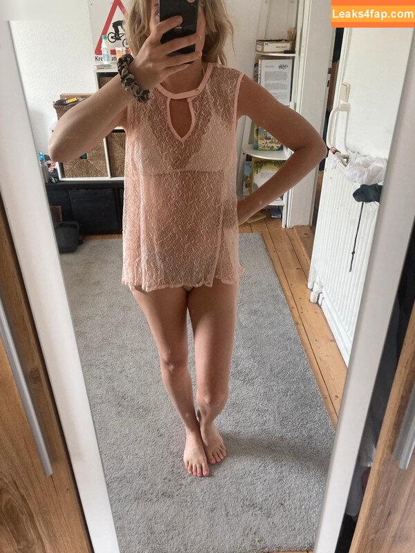 Vinted/eBay /  leaked photo photo #5050