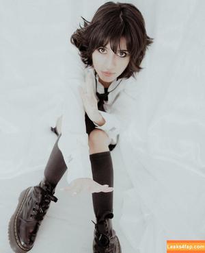 Violent Vira photo #0011