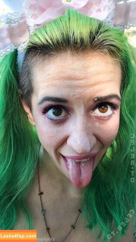 Violet Bombs / https: / pizzandpussy leaked photo photo #0074