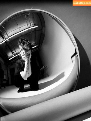 Violet Grohl photo #0034