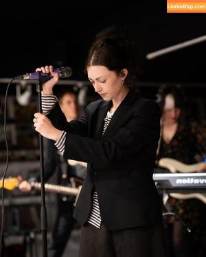 Violet Grohl photo #0048