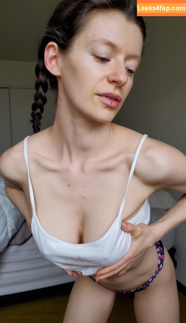 VioletFoxy / violet_mfc / violetfoxy_ leaked photo photo #0304