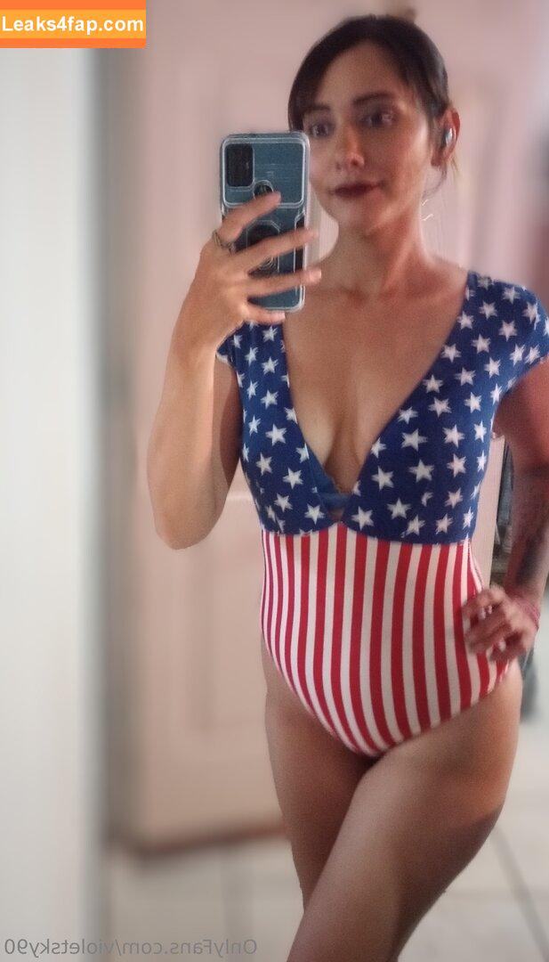 violetsky90 / glitterwave80s leaked photo photo #0009