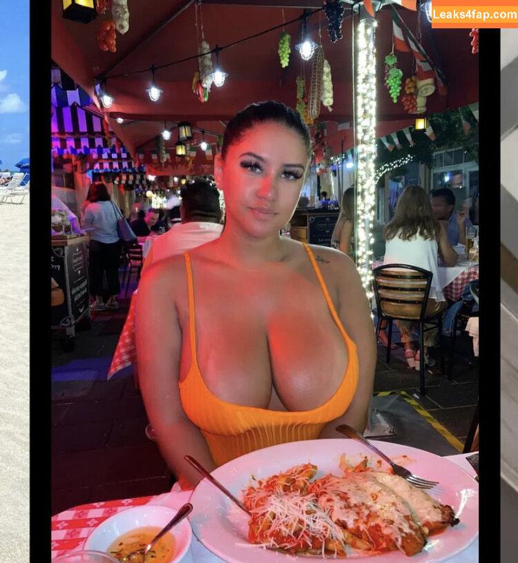 Viphanaaels / hanaa_els / https: leaked photo photo #0054