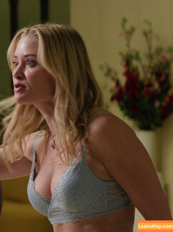 Virginia Gardner / Ginny / ginnygardner / https: leaked photo photo #0227