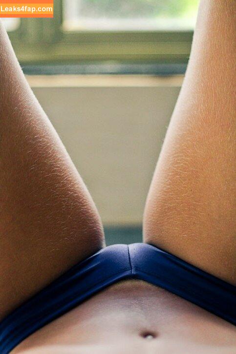Virgula Girl /  leaked photo photo #0063