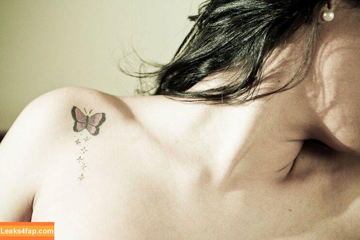 Virgula Girl /  leaked photo photo #0143