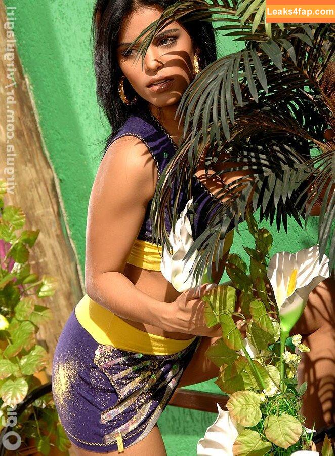 Virgula Girl /  leaked photo photo #0401