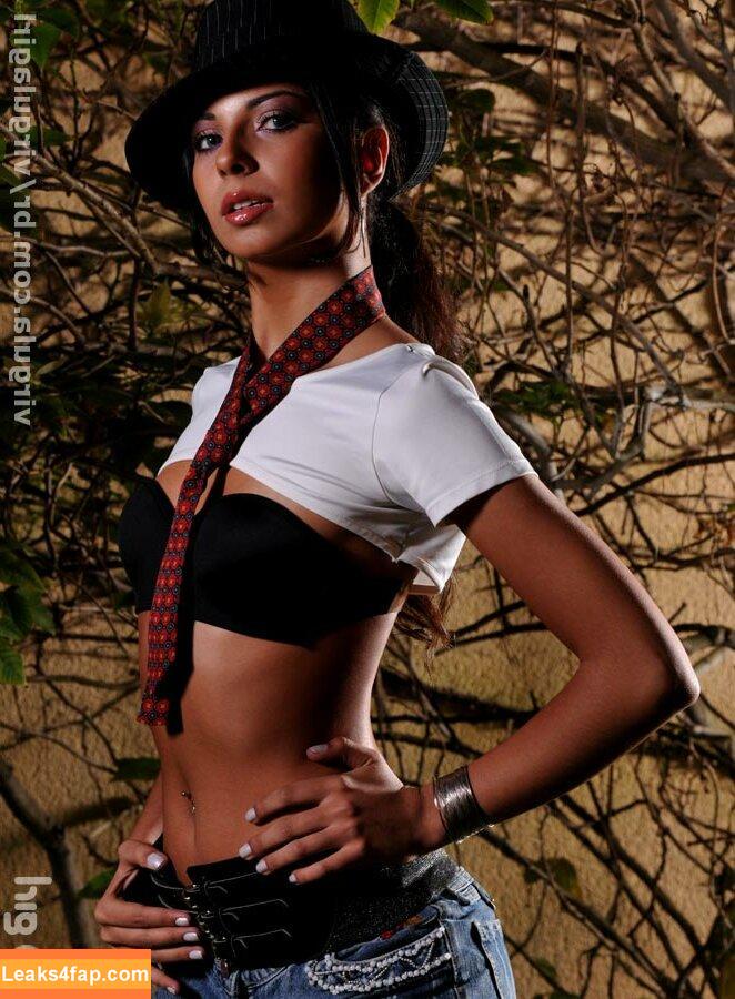 Virgula Girl /  leaked photo photo #0606