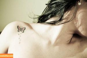 Virgula Girl photo #0143