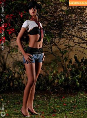 Virgula Girl photo #0608