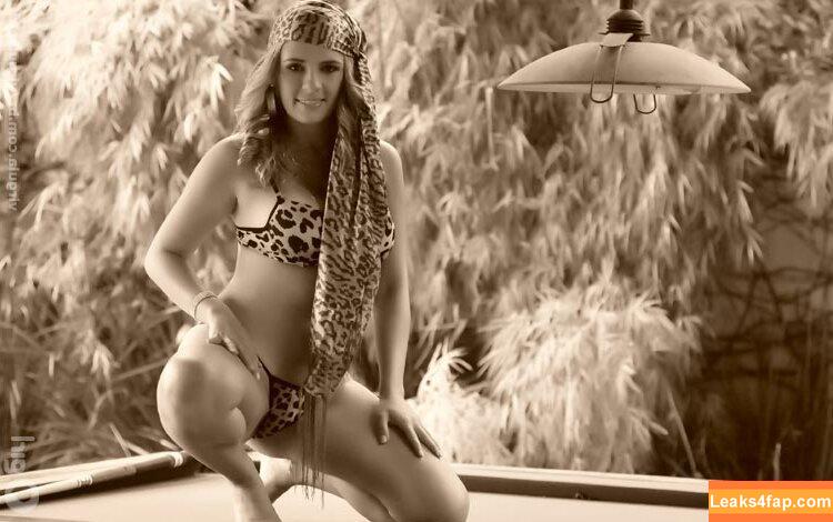 Virgula Girl /  leaked photo photo #1077