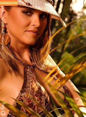 Virgula Girl photo #1283