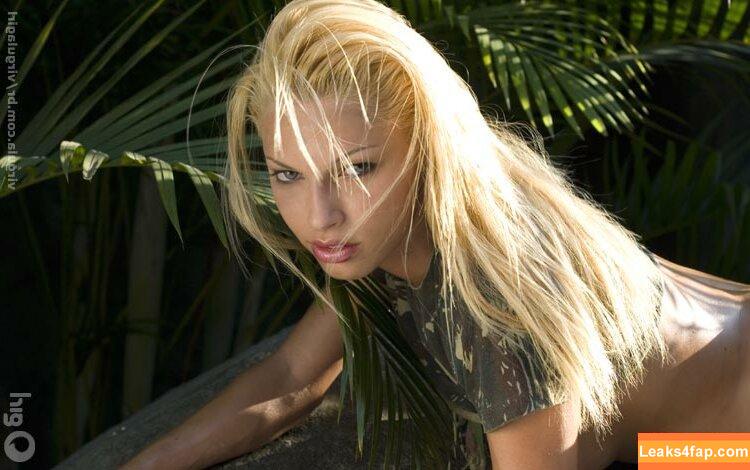 Virgula Girl /  leaked photo photo #2887