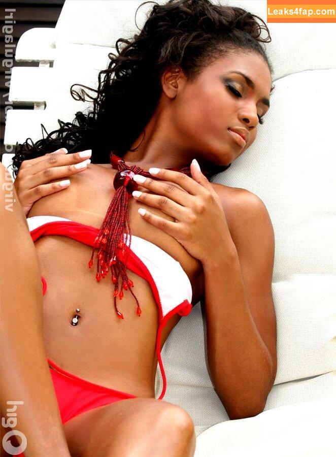 Virgula Girl /  leaked photo photo #3701