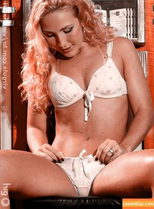 Virgula Girl photo #3282