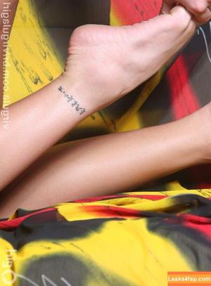 Virgula Girl photo #3999