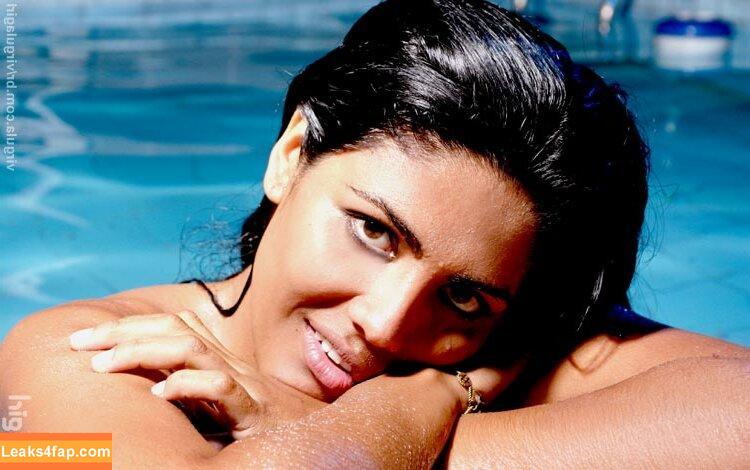 Virgula Girl /  leaked photo photo #4071