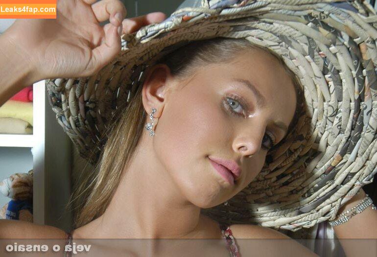 Virgula Girl /  leaked photo photo #4943