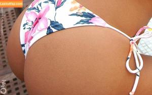 Virgula Girl photo #4523