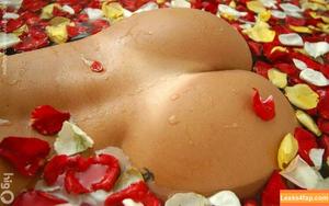 Virgula Girl photo #4777