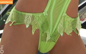 Virgula Girl photo #4842