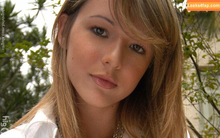 Virgula Girl /  слитое фото фото #6086