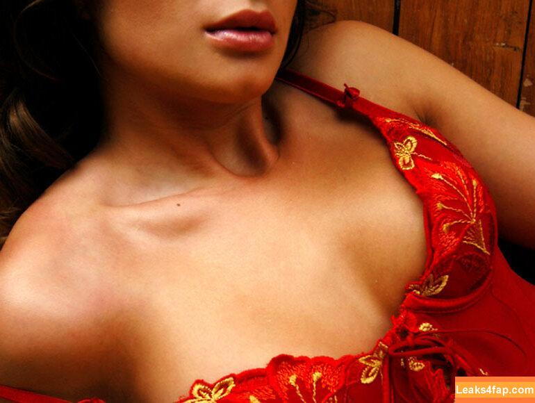 Virgula Girl /  слитое фото фото #6209