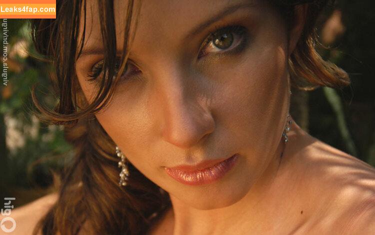 Virgula Girl /  слитое фото фото #6231