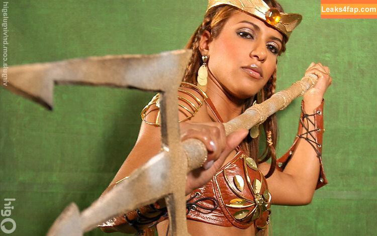 Virgula Girl /  слитое фото фото #6299