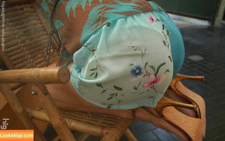 Virgula Girl /  слитое фото фото #6459