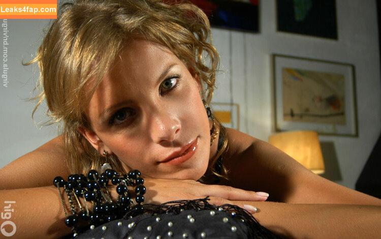 Virgula Girl /  слитое фото фото #6556