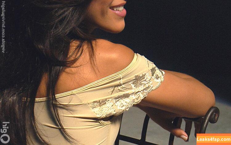 Virgula Girl /  слитое фото фото #6720