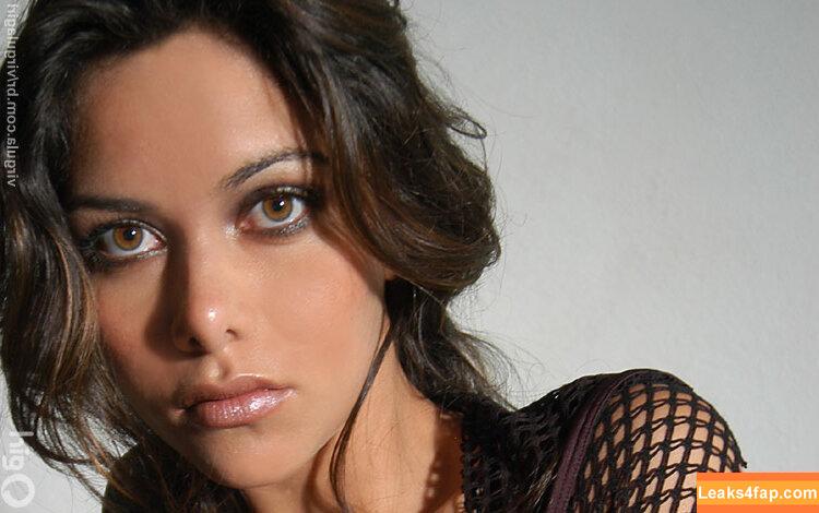 Virgula Girl /  слитое фото фото #6749