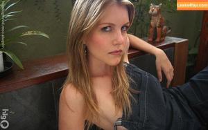 Virgula Girl фото #6477