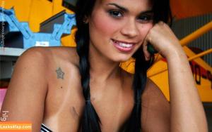 Virgula Girl фото #6650