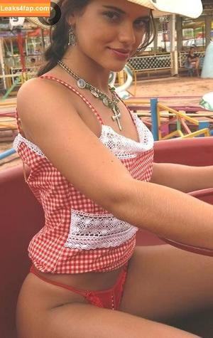 Virgula Girl фото #6907