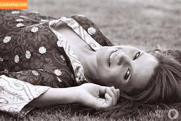 Virgula Girl /  leaked photo photo #7083