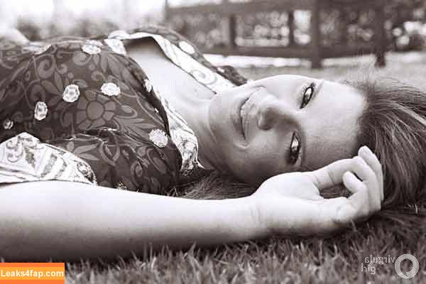 Virgula Girl /  leaked photo photo #7085