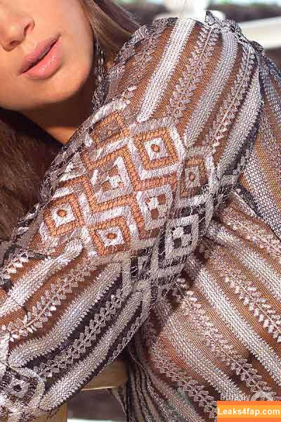 Virgula Girl /  leaked photo photo #7095