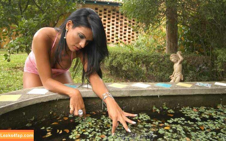 Virgula Girl /  leaked photo photo #7118