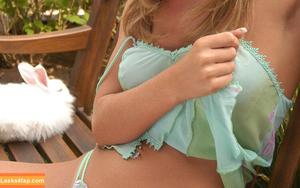 Virgula Girl photo #7318