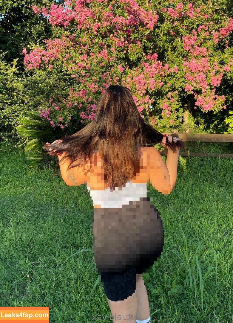 virtualdivax / virtualdivasllc leaked photo photo #0021