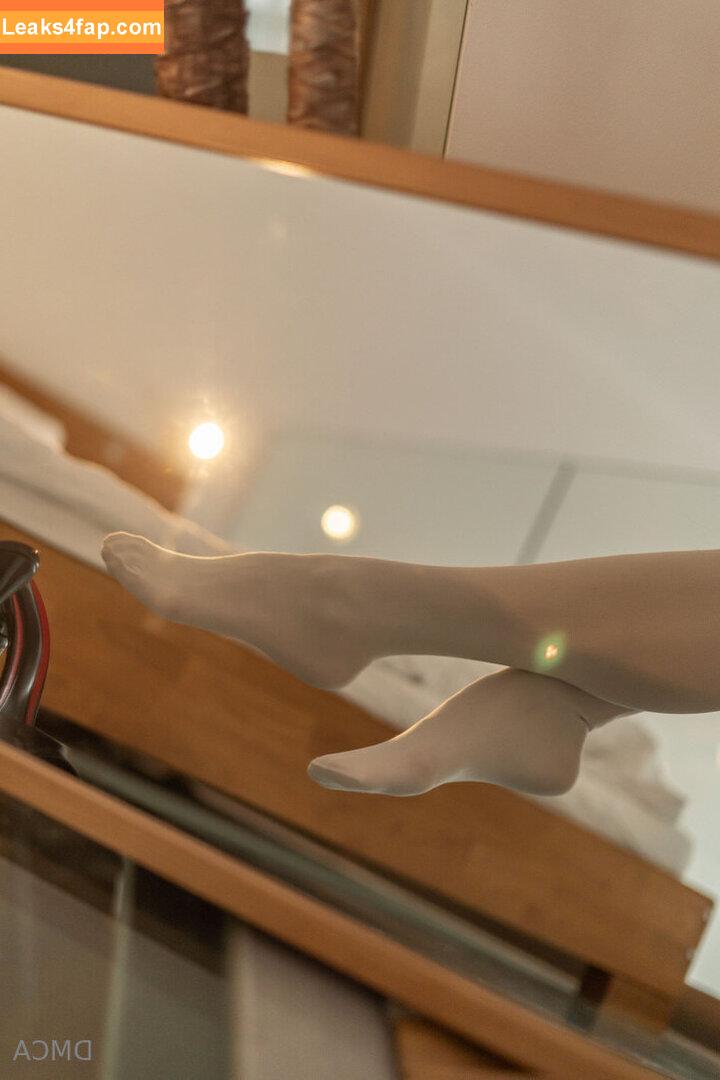 visual.memories / visualmemories_ leaked photo photo #0014
