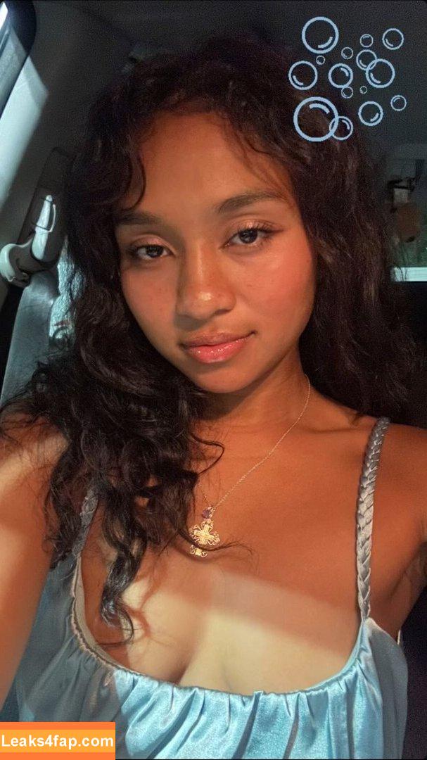 Visual Vixen / Julenia Cox / visualvix3n leaked photo photo #0004