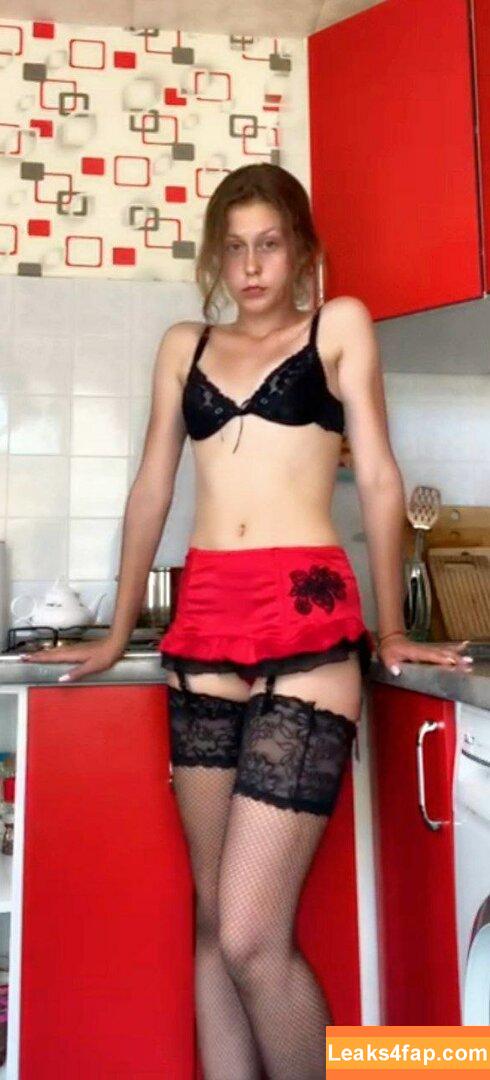 _vitaniemi01 / bloom.xvi / nayane_vitali01 / vitaniemi leaked photo photo #0024