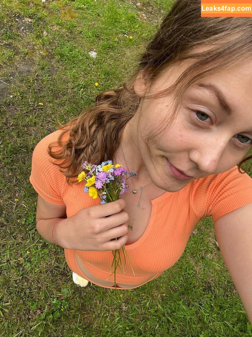 _vitaniemi01 / bloom.xvi / nayane_vitali01 / vitaniemi leaked photo photo #0039