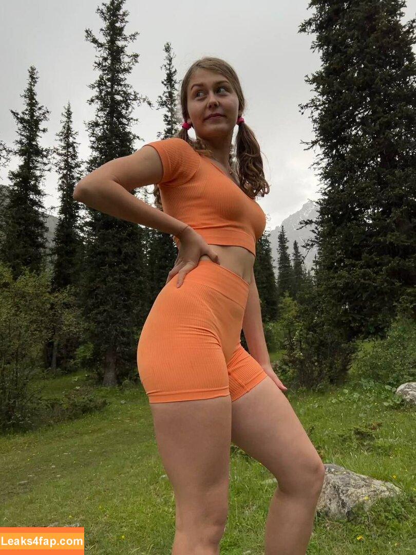 _vitaniemi01 / bloom.xvi / nayane_vitali01 / vitaniemi leaked photo photo #0042