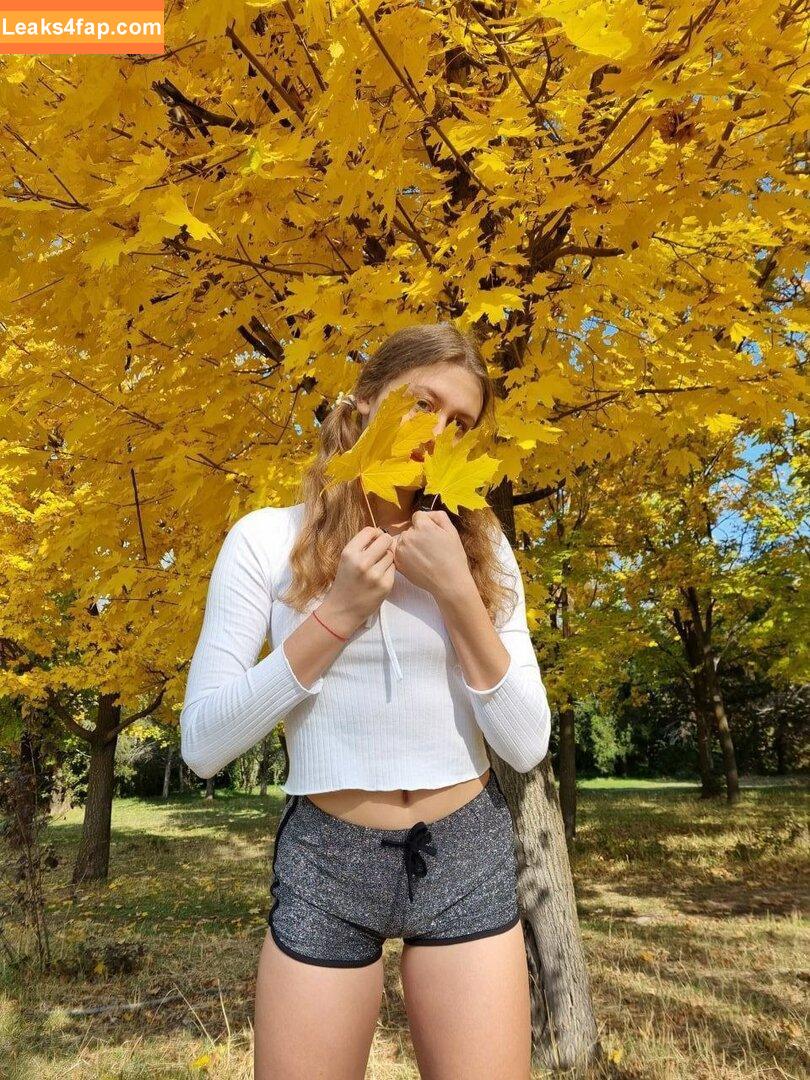 _vitaniemi01 / bloom.xvi / nayane_vitali01 / vitaniemi leaked photo photo #0051