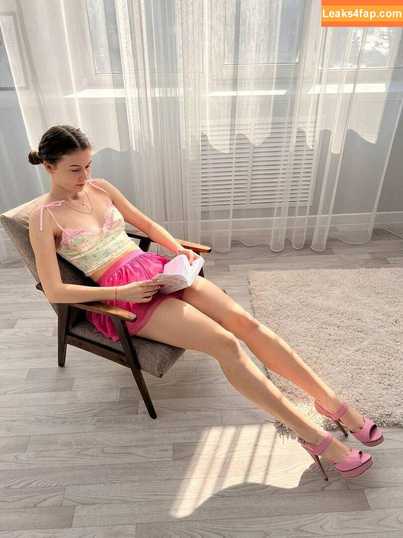 _vitaniemi01 / bloom.xvi / nayane_vitali01 / vitaniemi leaked photo photo #0144